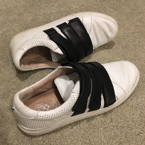 Vince Camuto Shoes